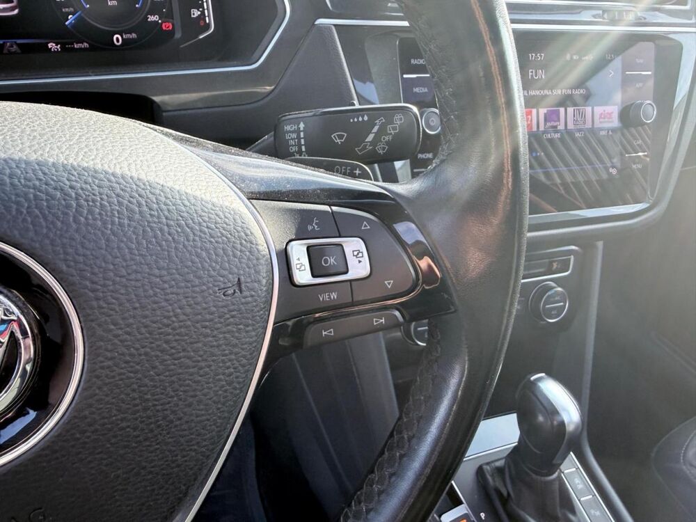 Tiguan 2.0 TDI 150 BLUEMOTION CARAT DSG BVA PANO/CAMERA/ACC/AMBIANC 2019 occasion 42170 Saint-Just-Saint-Rambert