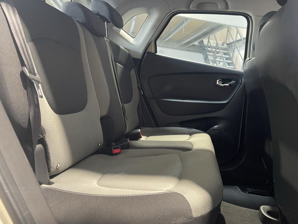 Captur 1.2 Energy TCe 120cv BV EDC Zen Garantie 12 mois 2015 occasion 33500 Libourne