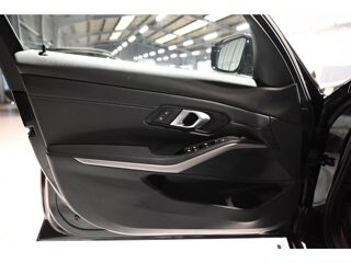 S&eacute;rie 3 318i - BVA BERLINE G20 LCI Business Design PHASE 2 2023 occasion 77100 Meaux