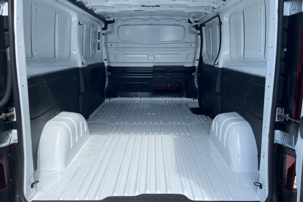 Trafic L2H1 3000 2.0 Blue dCi 130 Advance L2H1 Prix HT 2026 occasion 31660 Bessi&egrave;res