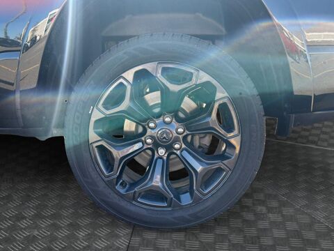 RAM LIMITED NIGHT EDITION 5.7 V8 395ch 2022 occasion 78780 MAURECOURT