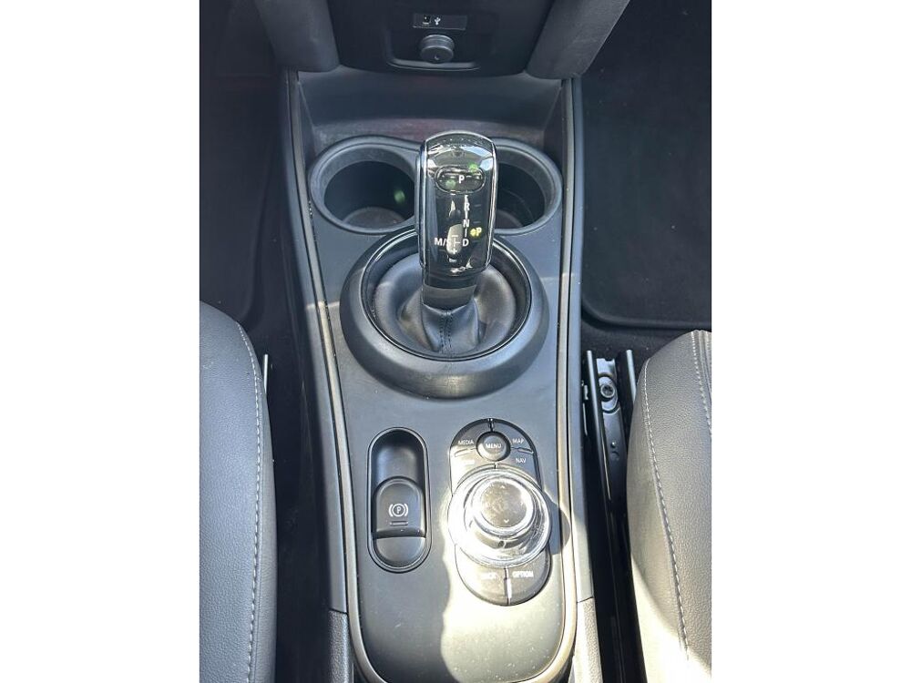 Countryman COOPER ESSENTIAL 136ch BVA F60 2023 occasion 44700 Orvault