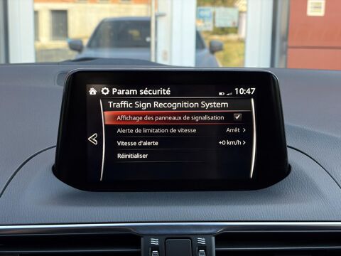 MX-3 1&egrave;re Main 2.0 Skyactiv-G 120 Bose Si&egrave;ge chauffant affichage 2018 occasion 67440 Marmoutier