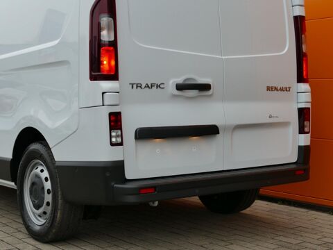 Trafic III FOURGON L2H1 3000 KG 2.0 DCI 170 EXTRA - BVA9 2026 occasion 77090 Coll&eacute;gien