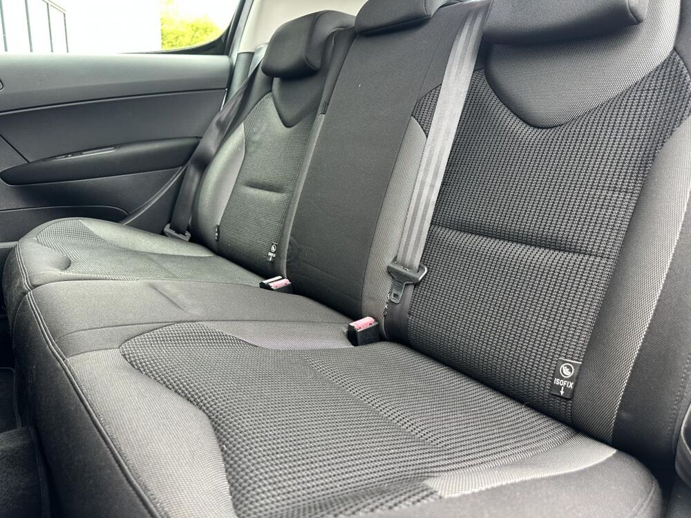 308 1.6 HDi 16V FAP - 110 - BV MP6 BERLINE Premium - GARANTIE 1 2008 occasion 33450 Montussan