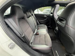 Classe A A 180 d - BV 7G-DCT Sport Edition - TOIT OUVRANT + CAMERA AR 2018 occasion 19100 Brive-la-Gaillarde