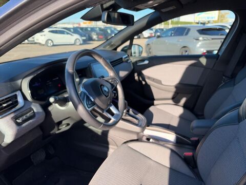 Clio V 1.6 e-tech 145 full hybrid techno 2024 occasion 54520 Laxou