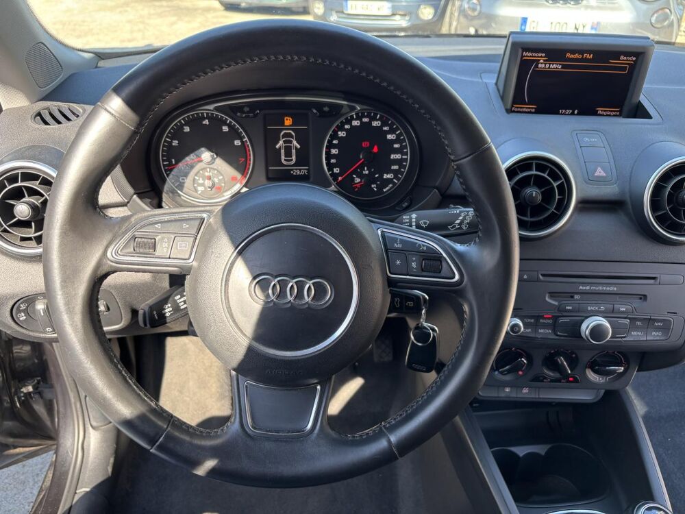 A1 Sportback 1.2 TFSI - 86 - Start/Stop SPORTBACK Business lin 2012 occasion 83490 Le Muy