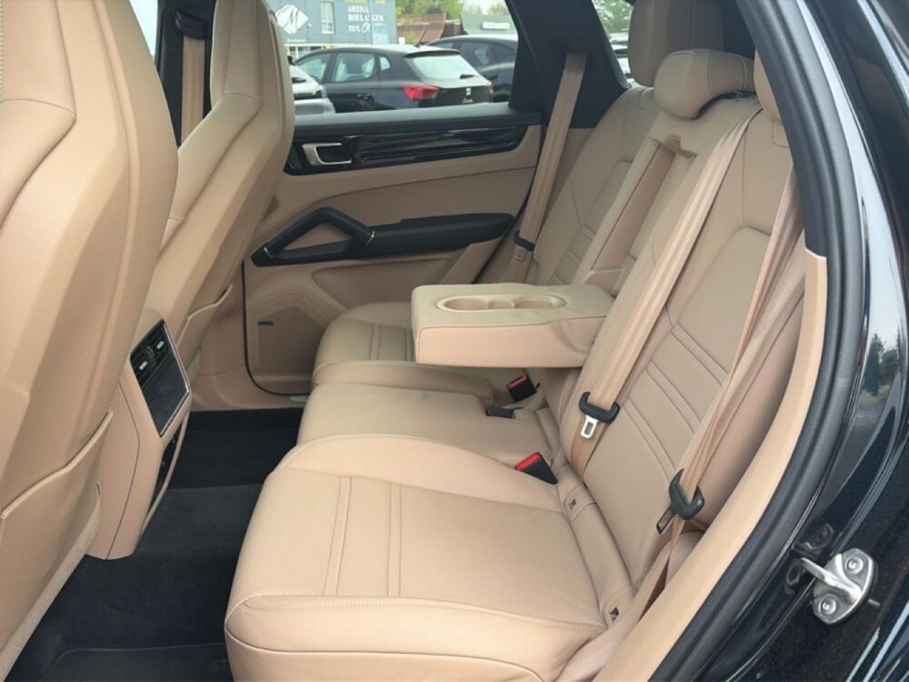 Cayenne (9ya) 3.0 v6 462 e-hybrid platinum edition 2023 occasion 33127 Saint-Jean-d'Illac