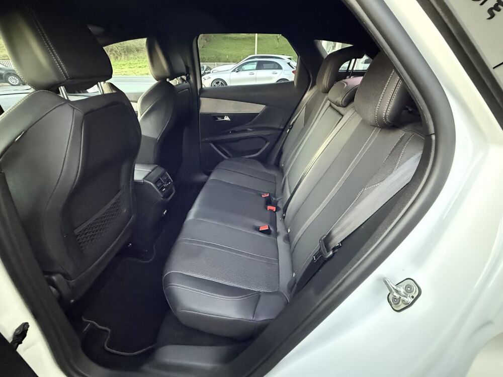 3008 1.5 BlueHDi S&S - 130 - BV EAT8 GT GPS + CARPLAY + CAMERA A 2022 occasion 19100 Brive-la-Gaillarde