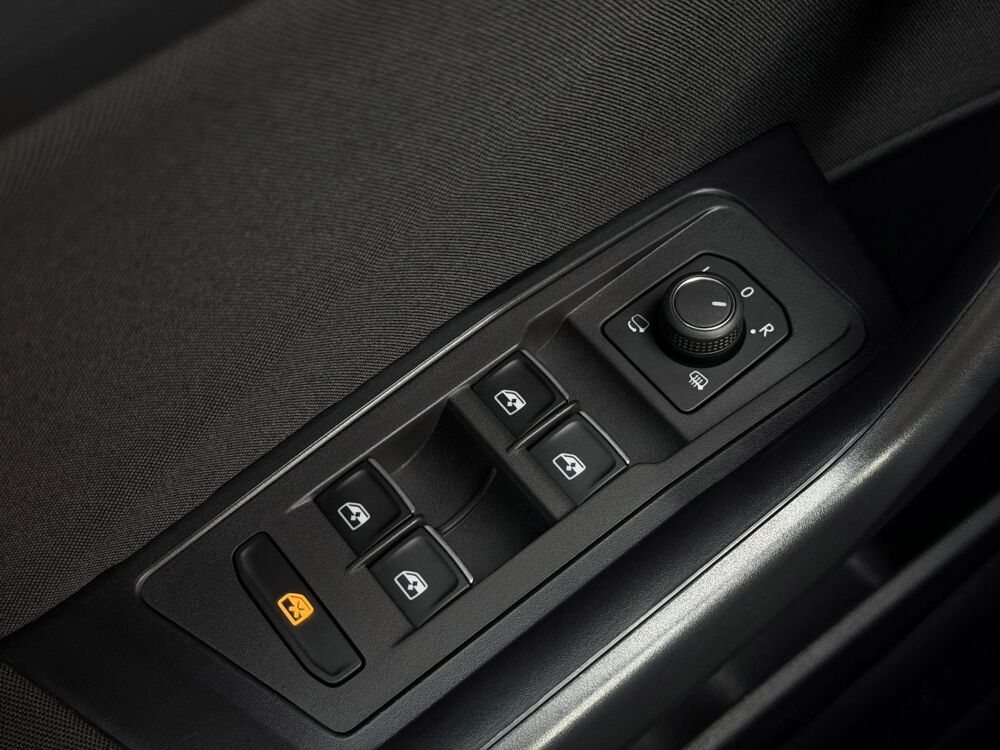 T-ROC R-Line 1.5 TSI 150 DSG Attelage Jante Suzuka Cam&eacute;ra Carplay 2021 occasion 67440 Marmoutier