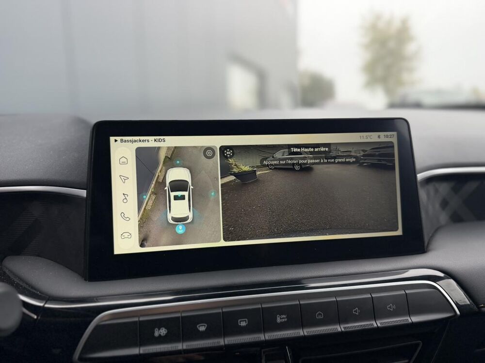 MG3 1.5 Hybrid+ 195 Luxury avec Cam&eacute;ra 360 et Si&egrave;ges chauffants 2025 occasion 35300 Foug&egrave;res