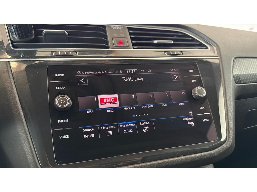 Tiguan 2.0 - 150ch - R-Line 4Motion / TOIT OUVRANT / ATTELAGE / CAR 2020 occasion 17600 Saujon