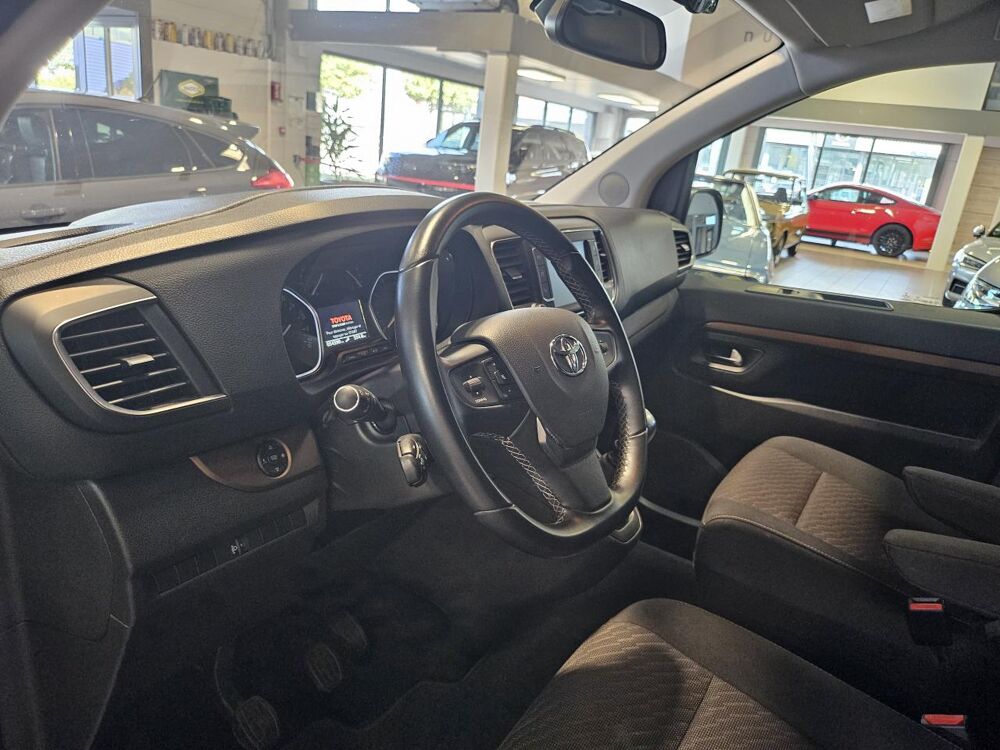 Proace city 2.0 150 D-4D MEDIUM EXECUTIVE 8PL 2019 occasion 26000 Valence