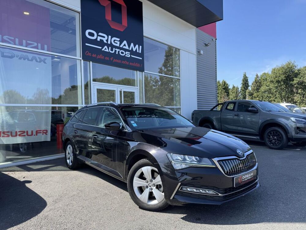 Superb BUSINESS TSI PHEV 218 DSG BREAK 2021 occasion 44700 Orvault