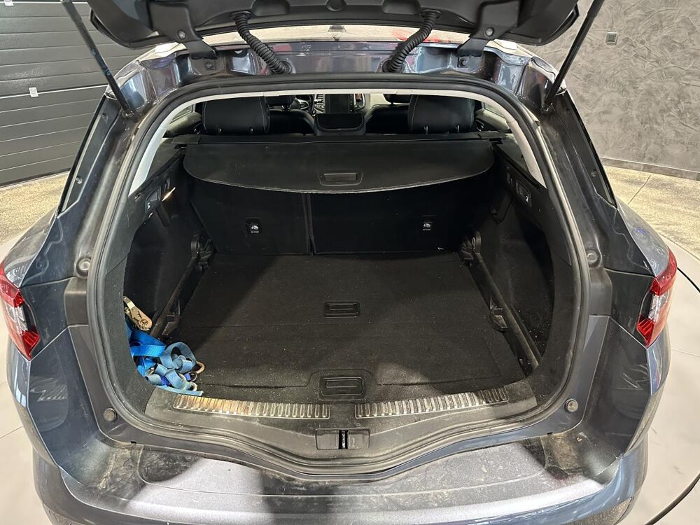 M&eacute;gane IV TCe 130 EDC Intens 2018 occasion 25300 Pontarlier