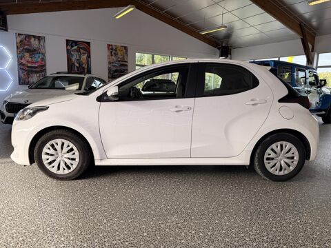 Yaris 1.5 114H 90CH HYBRID FULL-HYBRID 0.8KWH DYNAMIC BVA GARANTIE 2023 occasion 16000 Angoul&ecirc;me