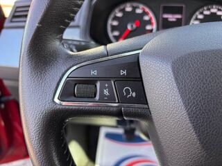 Arona 1.0 EcoTSI - 95 S&S Urban gps + clim + camera AR + Radar AR 2021 occasion 19100 Brive-la-Gaillarde