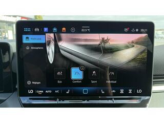 T-ROC 1.5 eTSI 150 DSG R-Line +ATTELAGE+IQ LIGHT+HARMAN KARDON+T.O 2026 occasion 81580 Soual