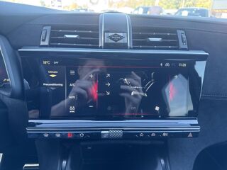 DS7 E-tense 225 performance line + 2024 occasion 85150 Les Achards