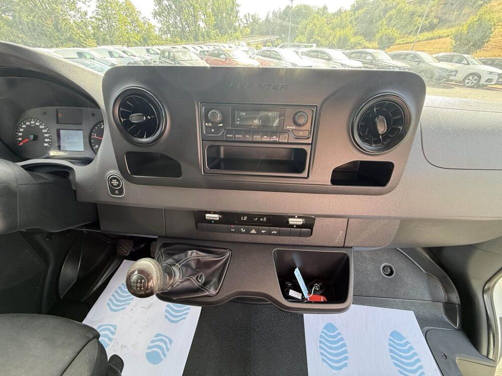 Sprinter 39N 3.5t 311 CDI - 114 FOURGON TVA RECUPERABLE + CLIM 2020 occasion 19100 Brive-la-Gaillarde