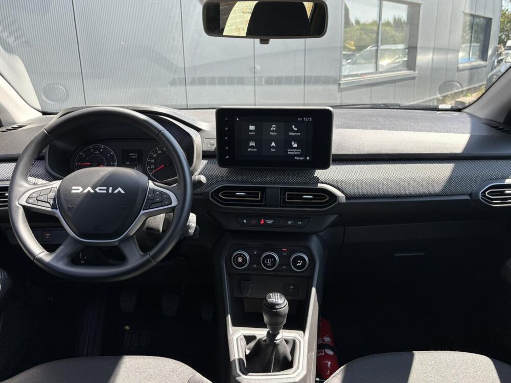 Sandero STEPWAY TCE 90 Expression avec Cam&eacute;ra, GPS et Climatisation 2025 occasion 35300 Foug&egrave;res