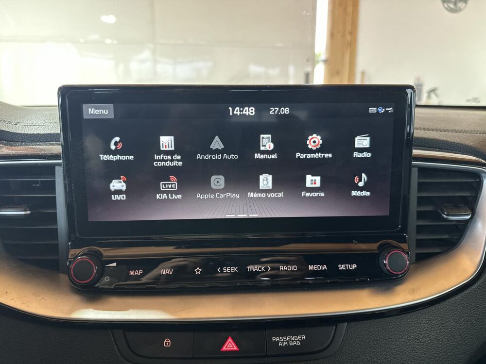 Ceed 1.6 CRDi 136 GT Line Camera de recul CarPlay Kit main libre 2020 occasion 33700 M&eacute;rignac