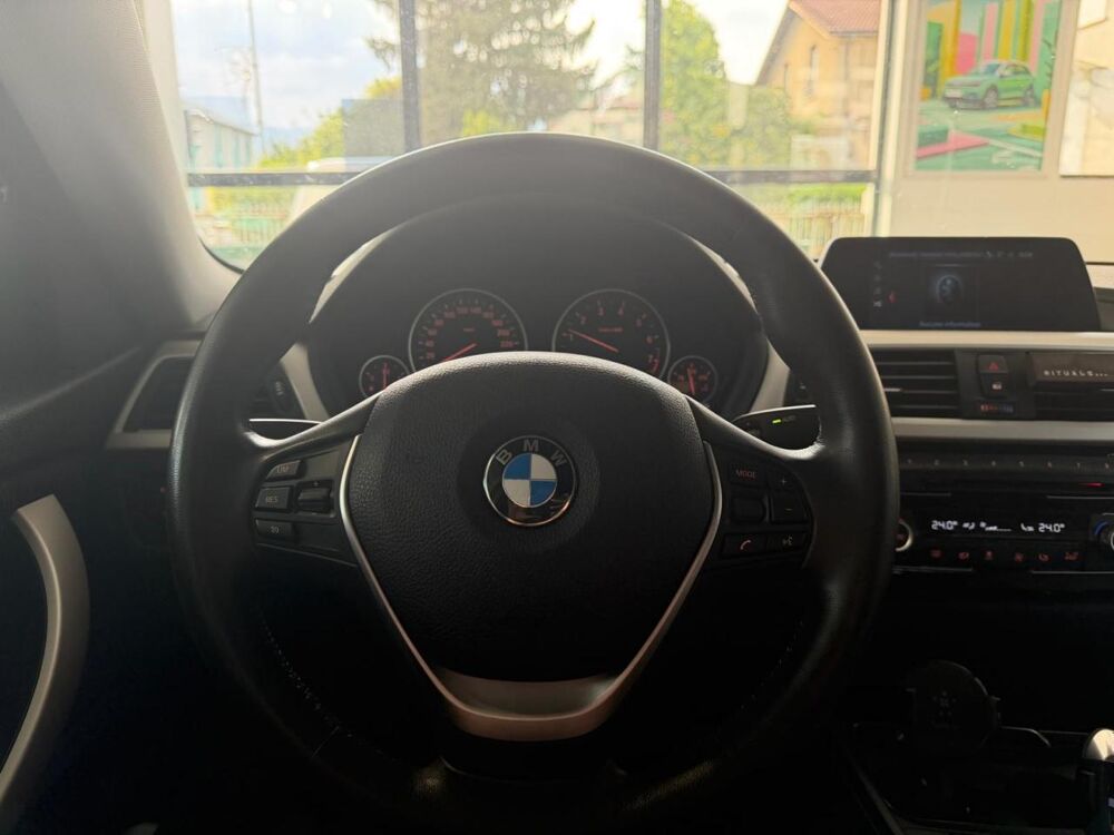 S&eacute;rie 4 420i Gran Coup&eacute; Lounge - BVA 2017 occasion 38400 Saint-Martin-d'H&egrave;res