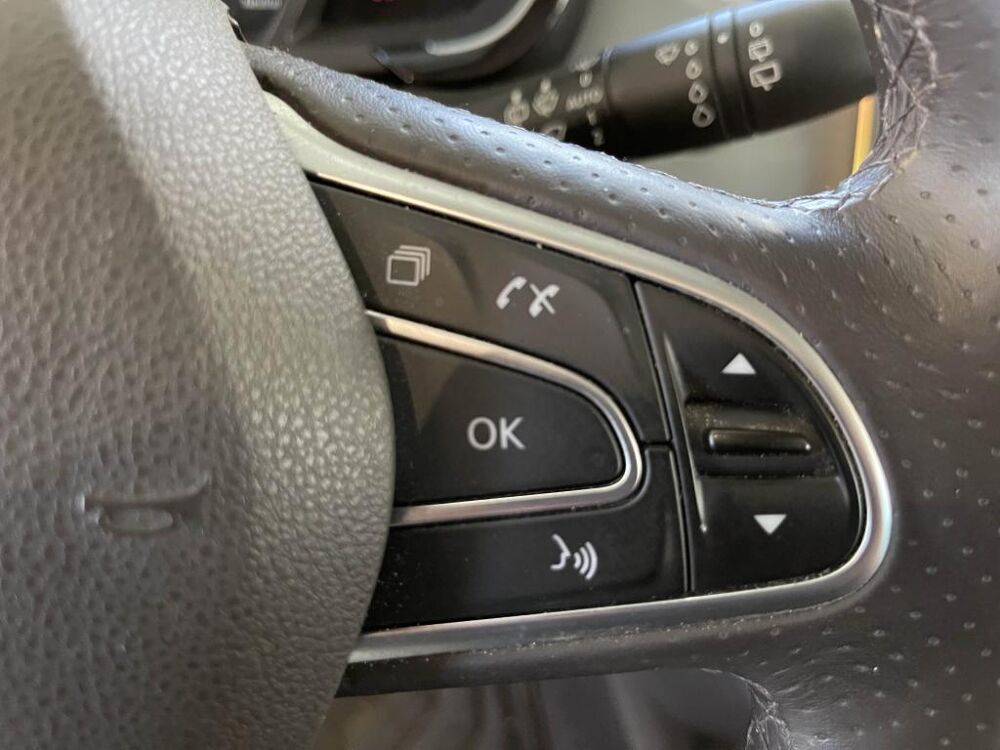 Espace 1.6 Energy TCe - 200 - BV EDC V Initiale Paris 2015 occasion 38400 Saint-Martin-d'H&egrave;res