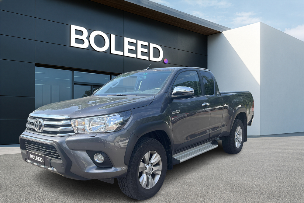 Hilux 2.4L D-4D 4x4 PICK UP X-TRA CABINE L&eacute;gende Sport - CAMERA DE 2019 occasion 78760 Jouars-Pontchartrain