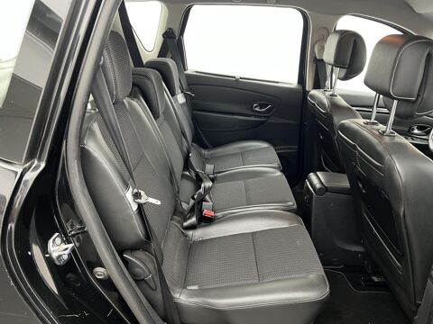 Sc&eacute;nic 1.5 dCi 110 ? Distribution faite - Finition Bose - Garantie 2012 occasion 33130 B&egrave;gles