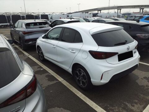 MG3 1.5 Hybrid+ 195 Luxury avec Cam&eacute;ra 360 et Si&egrave;ges chauffants 2025 occasion 35300 Foug&egrave;res