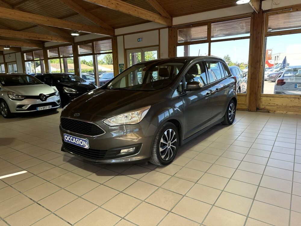 Grand C-MAX 1.5 TDCi - 120 Titanium 7 places Radar de recul Carplay Gara 2019 occasion 33700 M&eacute;rignac