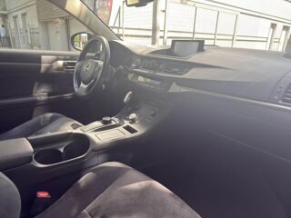 CT 200h - BV E-CVT 200H F Sport PHASE 2 2016 occasion 77185 Lognes