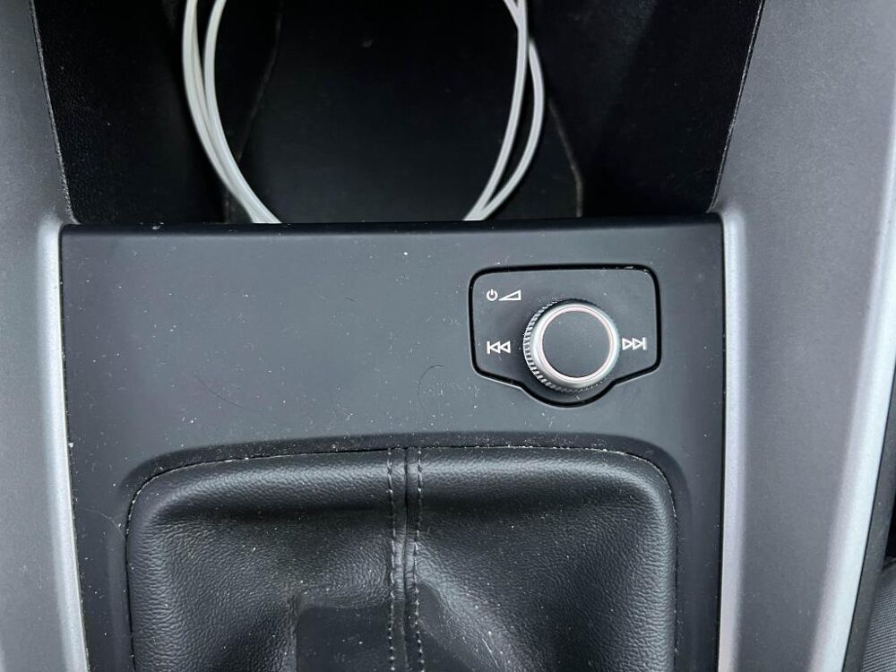 A1 SPORTBACK - 110CH -SLINE - CAM RECUL- CARPLAY 2022 occasion 13760 Saint-Cannat