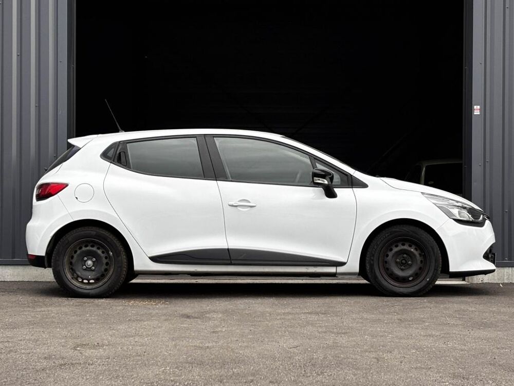 Clio IV - 1.5l dCi - 75ch - Life Phase 1 - Garantie 12 mois 2016 occasion 76710 Eslettes