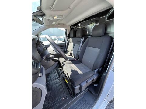 Proace 1.5 120 D-4D - FOURGON Medium Business 2023 occasion 44700 Orvault