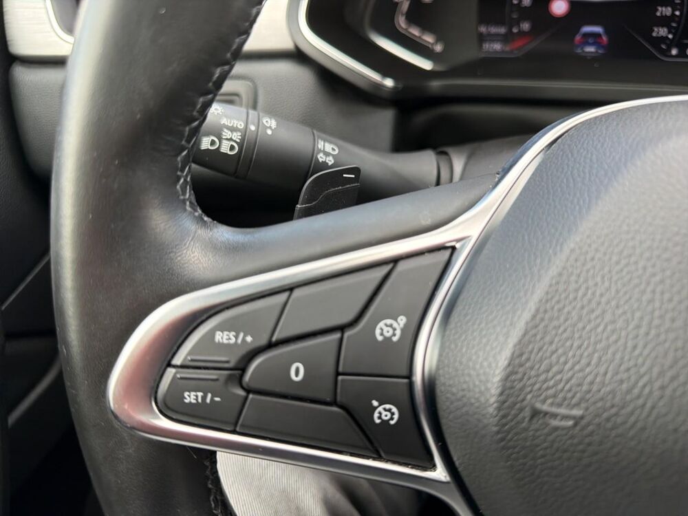 Captur 1.3 tce 130 fap intens edc 2020 occasion 85150 Les Achards