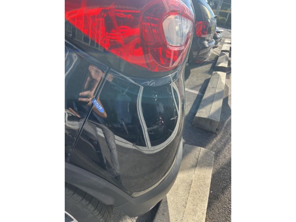 Captur 1.5 dCi - 90 Helly Hansen (Suivi Complet) 2014 occasion 49070 Beaucouz&eacute;