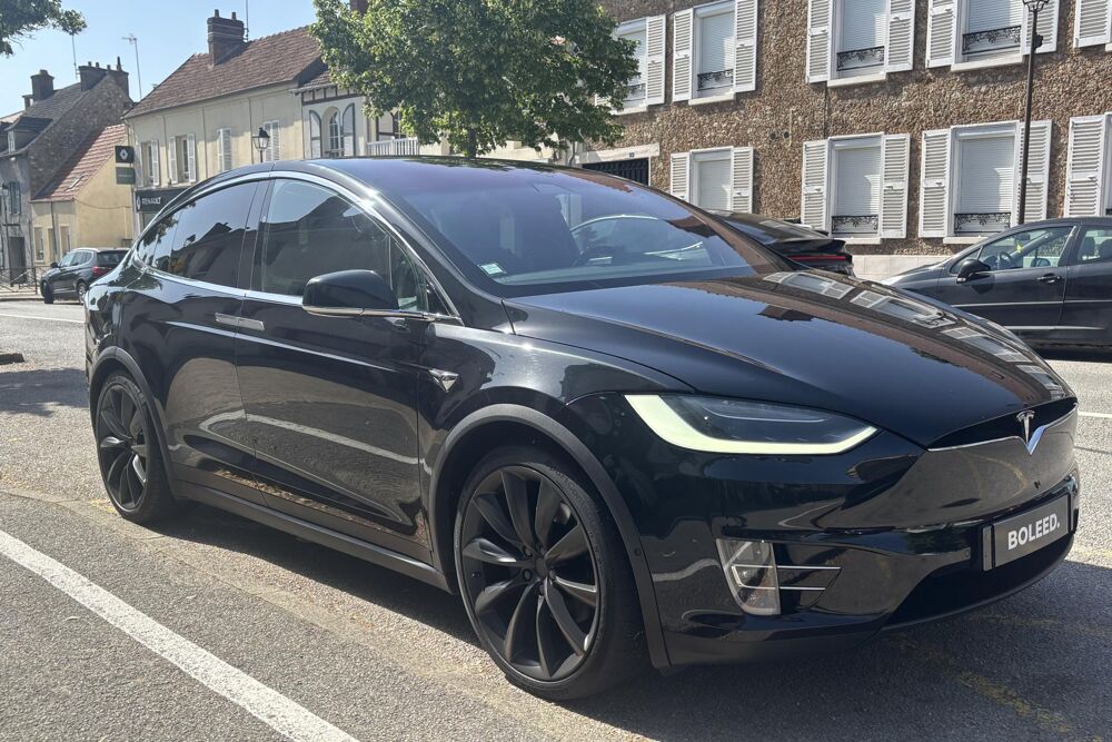 Model X 100D 525 ch- Autopilot Am&eacute;lior&eacute; - Int&eacute;rieur Cuir & Cam&eacute;ra 36 2018 occasion 78760 Jouars-Pontchartrain