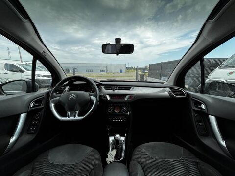 C3 II - 1.6l e-HDi - 92ch - Exclusive Phase 1 - Garantie 12 moi 2012 occasion 76710 Eslettes
