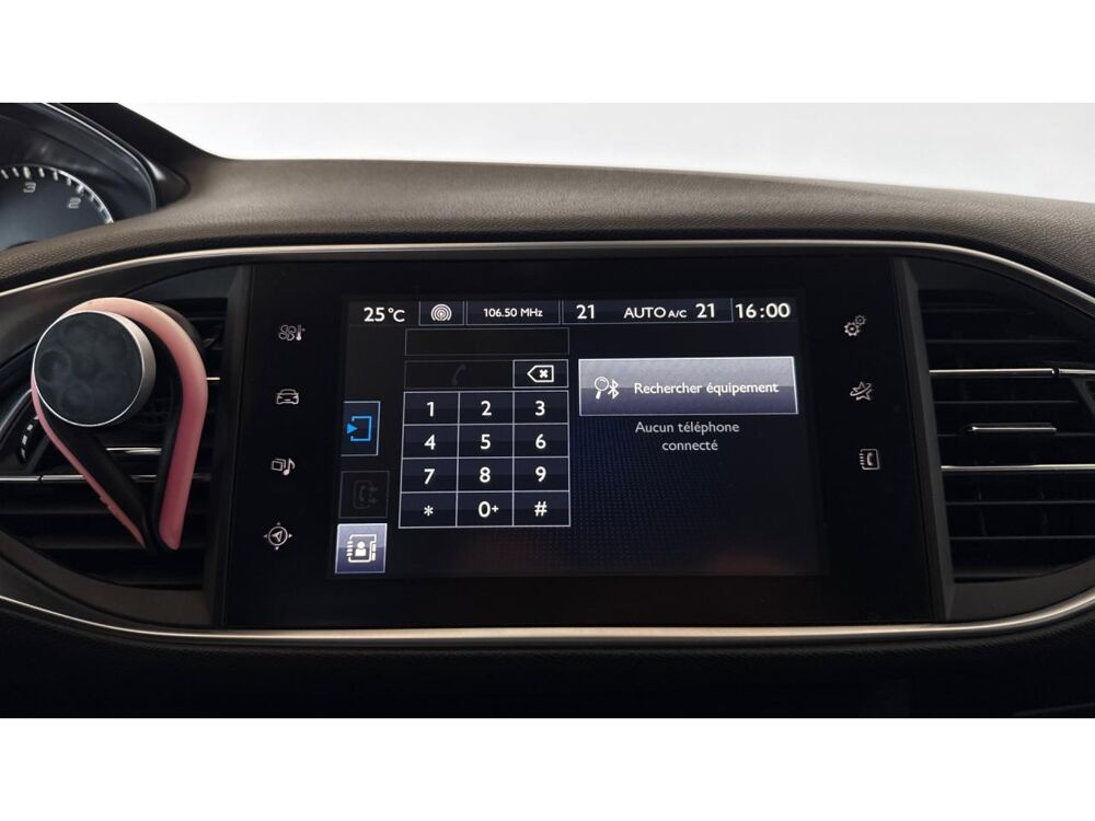 308 SW 2.0 BlueHDi - 150 ch BREAK Allure / CAMERA DE RECUL / SU 2015 occasion 17600 Saujon