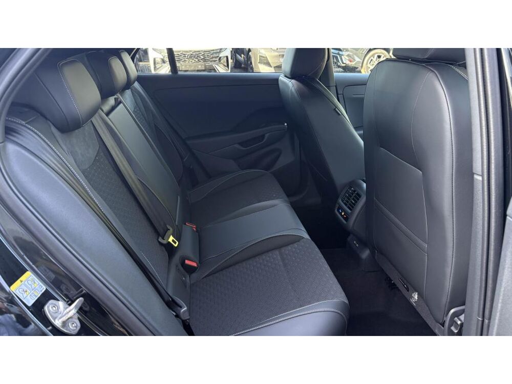 T-ROC 1.5 eTSI 150 DSG R-Line +IQ LIGHT+T.OUVR+GARANTIE 5 ANS+PACK 2026 occasion 81580 Soual