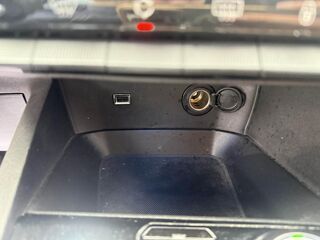 3008 1.6 BlueHDi BVA 120ch GPS + Cam&eacute;ra AR + carplay 2017 occasion 19100 Brive-la-Gaillarde