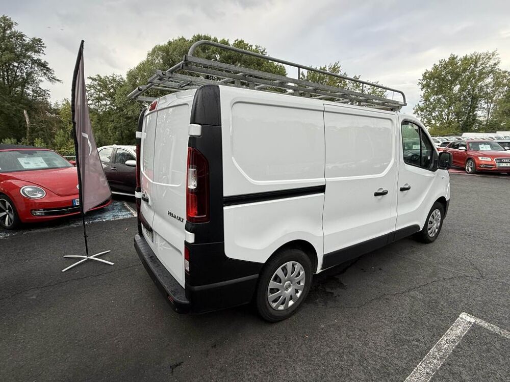 Trafic L1H1 1000 Kg 2.0 dCi - 120 Fourgon Confort TVA RECUPERABLE + 2021 occasion 19100 Brive-la-Gaillarde