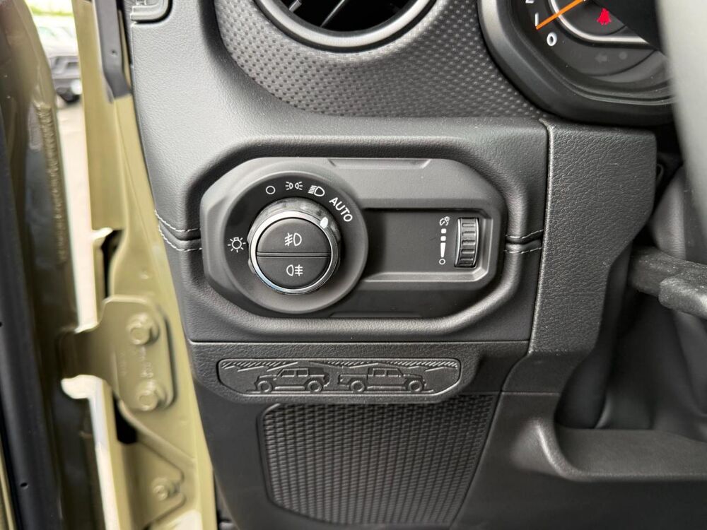 Wrangler Rubicon X V6 3,6L WARN WINCH 2026 occasion 91830 Le Coudray-Montceaux