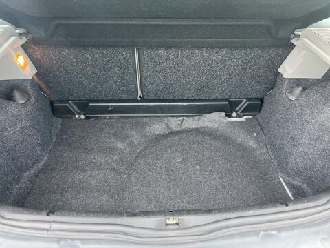 Clio 1.2i 16V II BERLINE Authentique PHASE 2 2004 occasion 06250 Mougins
