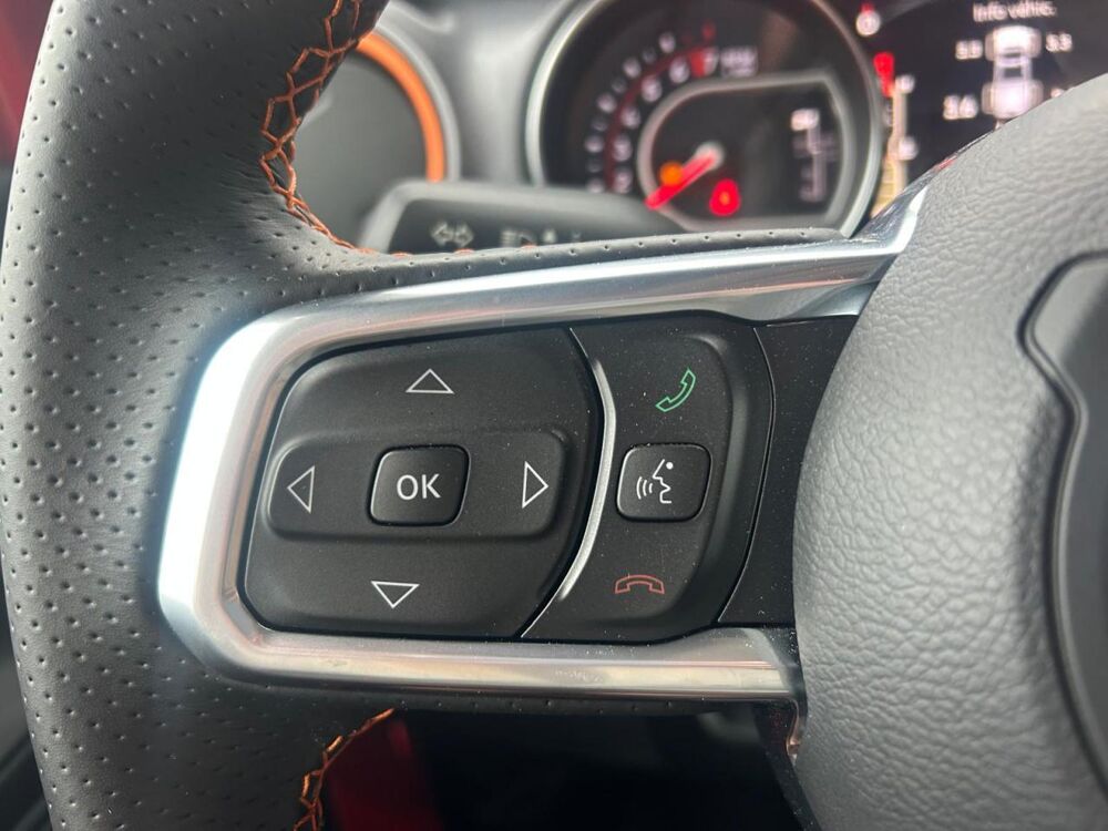 Divers Crew cab MOJAVE V6 3.6L Pentastar 2021 occasion 91830 Le Coudray-Montceaux