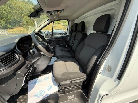 Trafic L1H1 2800 Kg 2.0 Blue dCi - 130 Fourgon Confort L1H1 TVA REC 2023 occasion 19100 Brive-la-Gaillarde