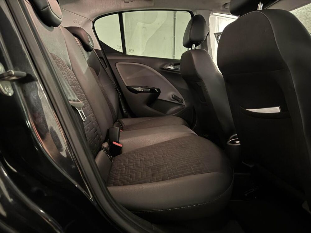 Corsa 1.4i Turbo - 100 S&S E BERLINE Cosmo 2015 occasion 77185 Lognes